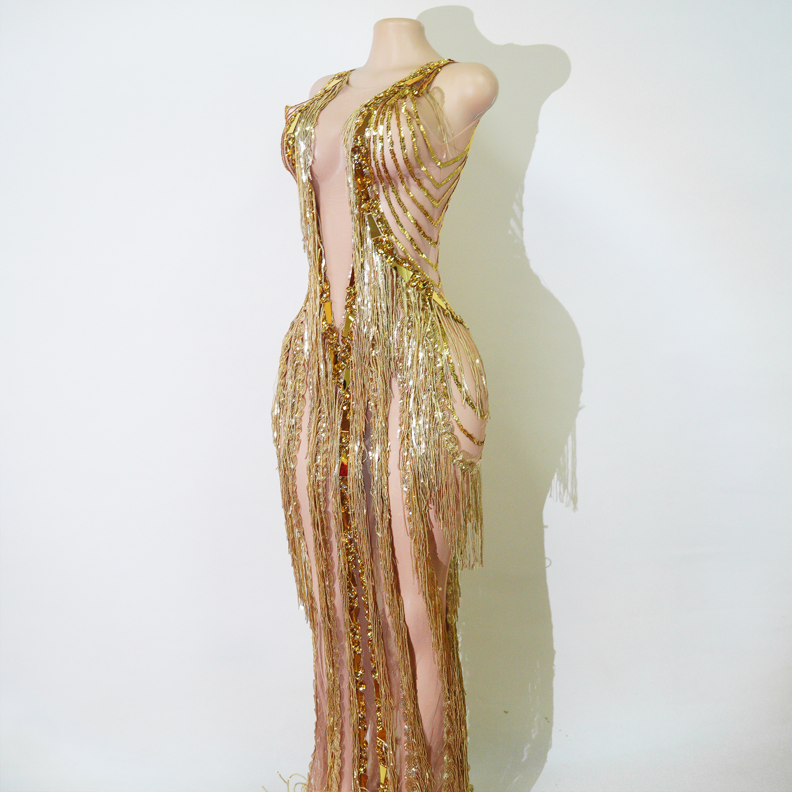 Luxury Gold Tassel Long Gown R - Board Game Yogi incelemesi ve fiyatı