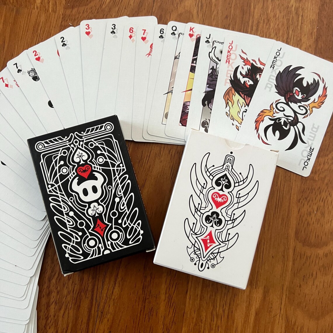 Hollow Knight Standard Poker C - Board Games incelemesi ve fiyatı